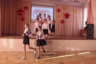 «Песня в солдатской шинели»