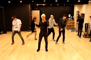 UKISS - INTRO + STOP GIRL (DANCE PRACTICE VERSION)
