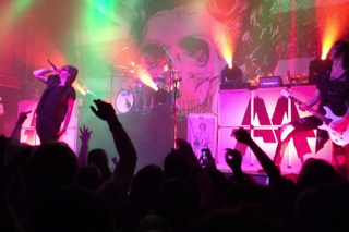 Asking Alexandria with Fronz If You Can’t Ride 2 Horses
