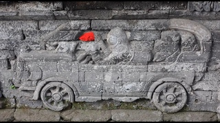 Автомобиль, самолет и велосипед высечены в 800-летнем храме Историки ошибаются