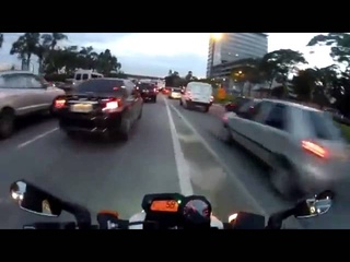 Como pilotar no corredor HD