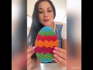 Пластилиновая мозаика. Украшаем пасхальное яйцо.
