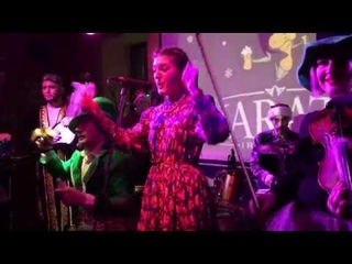 Порушка Паранья и Liffey folk