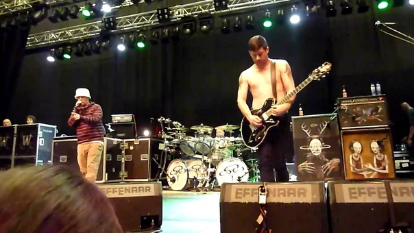 Limp Bizkit 9 Teen 90 Nine ( Public Rehearsal) Effenaar 17 8 2010