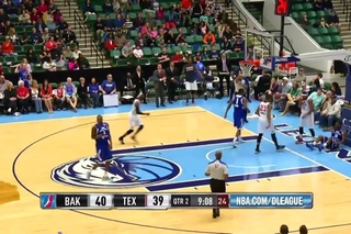 Billy Baptist SLAMS IT HARD vs. Texas with the dunk of the game