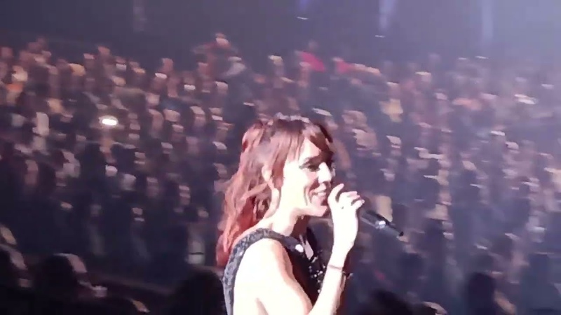 ZAZ Les jours heureux live Intro Frankfurt 31, 10,