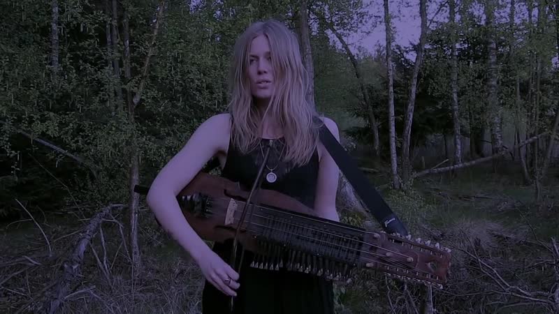 Scandinavian folk on Nyckelharpa by