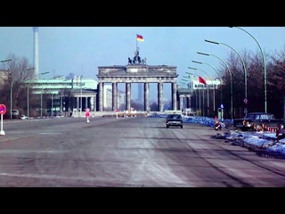 Berlin in 1969 [60FPS HD] Berlin Wall & the Death Strip, Brandenburg Gate in the 1960s