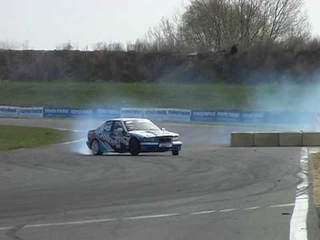 BMW e36 V8