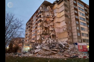 В Ижевске  обрушилась стена жилого дома, есть жертвы!