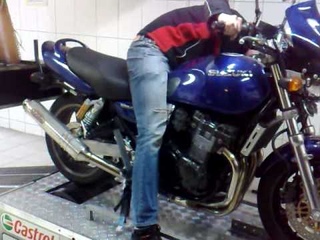 Suzuki GSX 750 Inazuma Dyno test