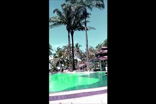 Тайланд Паттайя 2014 Наклуа Cholchan : Лежу у бассейна загораю Thailand Pattaya