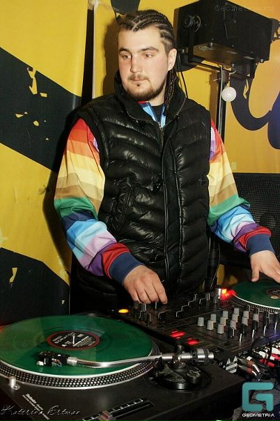 №12, Артём Ткаченко, 25 лет №12, Артём Ткаченко, 25 лет