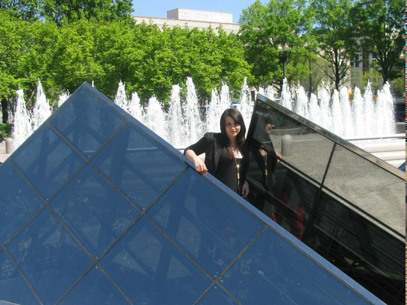 Alena Popel | White Plains