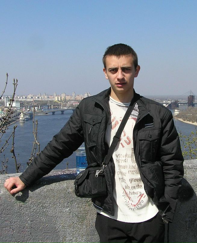 Андрей Макозин 