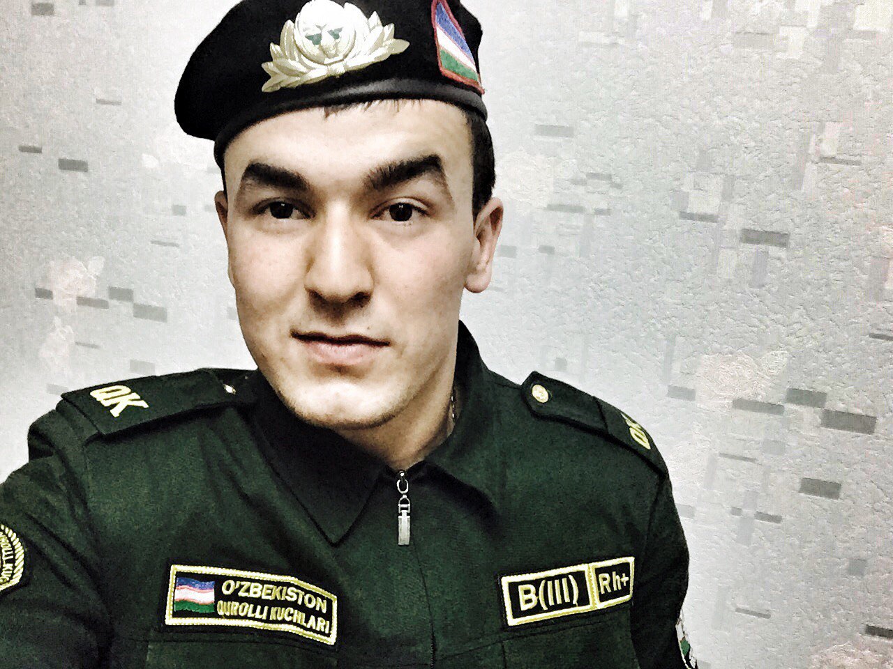 Ravshan twitch — ImgHub.ru