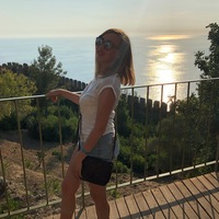 Алина Ковалёва