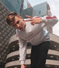 Сергей Ребров