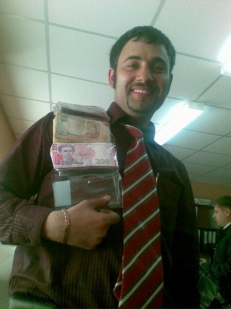 №16, Тимур Мирзоев, Кривой Рог №16, Тимур Мирзоев, Кривой Рог