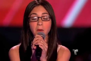 Alanis canta “Don’t stop believing” en “La Voz Kids”