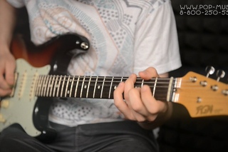 Гитарист Корней и FUJIGEN Neo Classic Strat HSS (Japanese guitars)