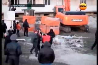Снос дома на Кадетской  РЕН тв