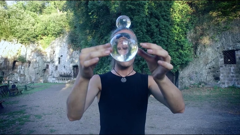 CRYSTAL BALLS Performance ( Sutri,