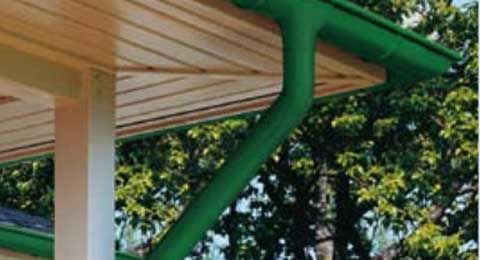 Водоотвод с кровли: внутренний или наружный