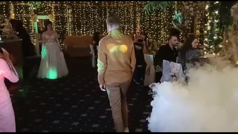 Видео от Кафе бар Золотое руно. г.