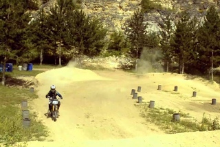 Brokeneggs Productions - Pit Bike & Water Jump - Chateauneuf (16)