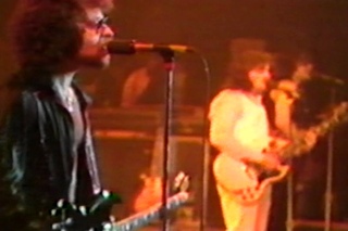 BLUE ÖYSTER CULT BORN TO BE WILD