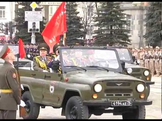 Ветераны открыли парад Победы