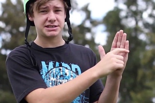 Madd Monday's Trick Tips - Episode 5, Fingerwhips
