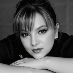 Юлия Сухова
