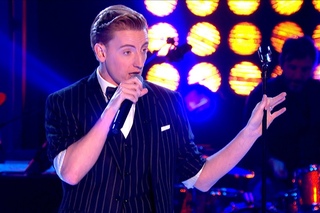 Mitch Miller performs ’You Spin Me Round’: Knockout Performance - The Voice UK 2015 - BBC One