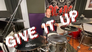 AC/DC  House Band: Give It Up